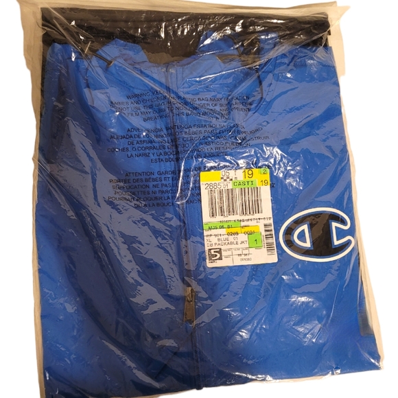 Champions Packable Windbreaker Jacket - Picture 5 of 10